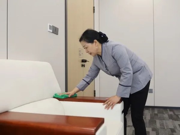 壹壹清洁：环保清洁剂选择与使用要点解析