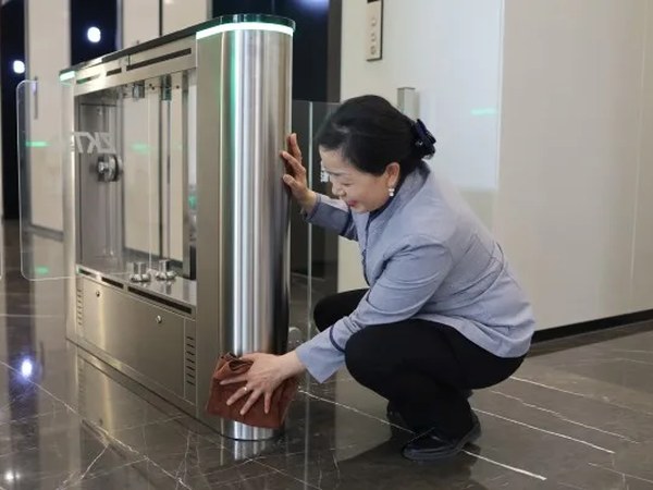 壹壹清洁专家解析：环保清洁剂选择与使用要点